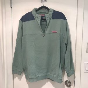 Vineyard Vines light green pullover